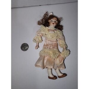 Vintage Collectible China Doll with Umbrella‎